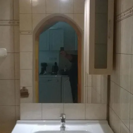 بيت للعطل Mit Pool, Wlan Direkt Am *